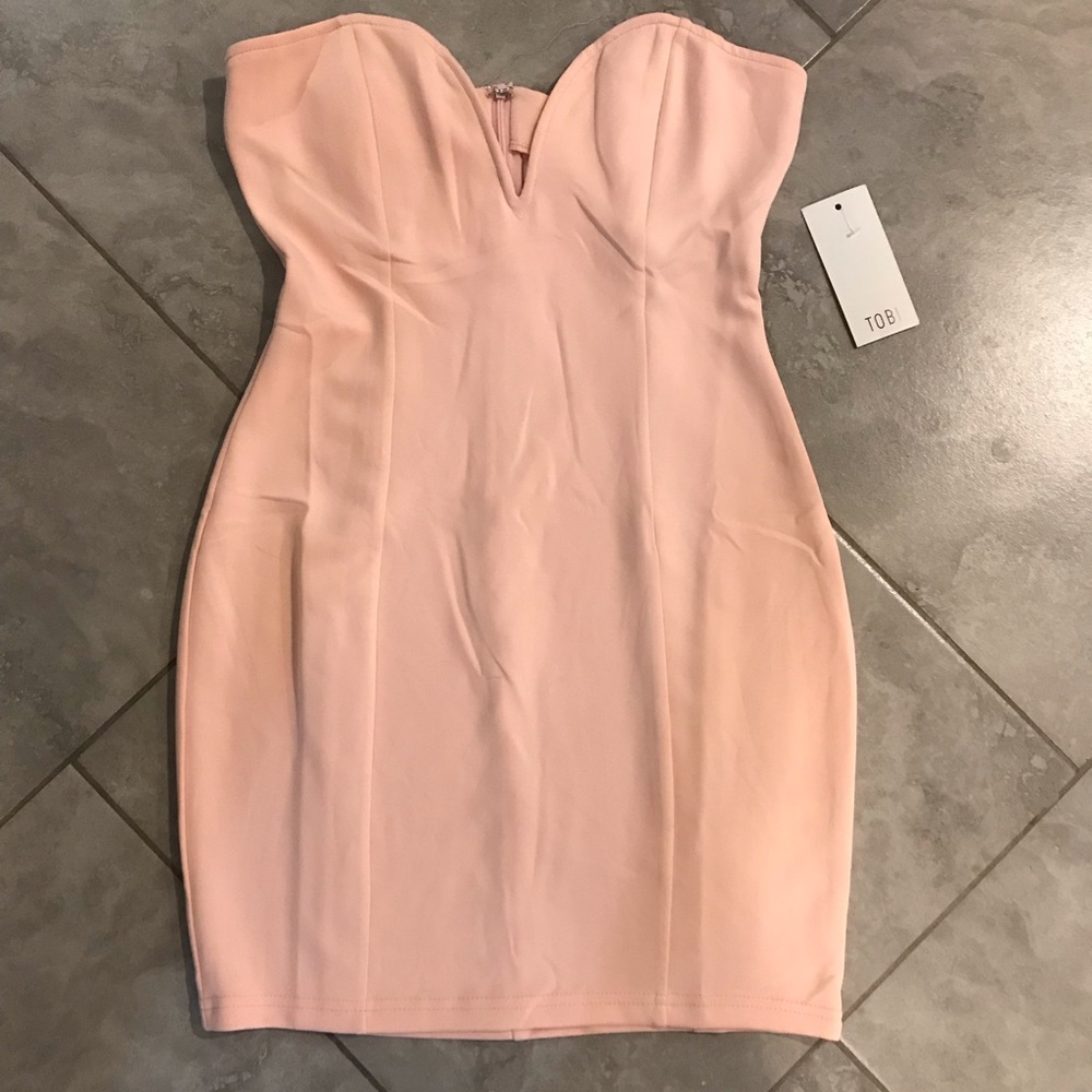 Toni strapless light pink dress